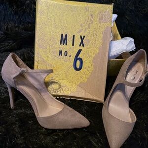 Mix No. 6 Women's Beige Heels